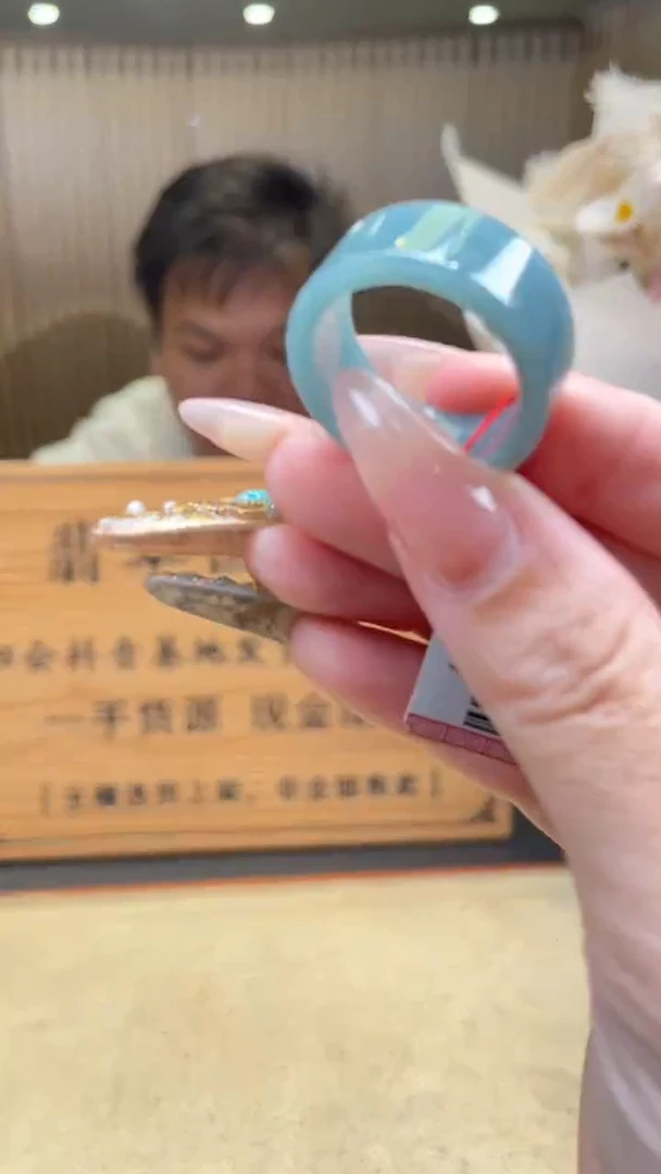 定制翡翠未镶嵌        *4