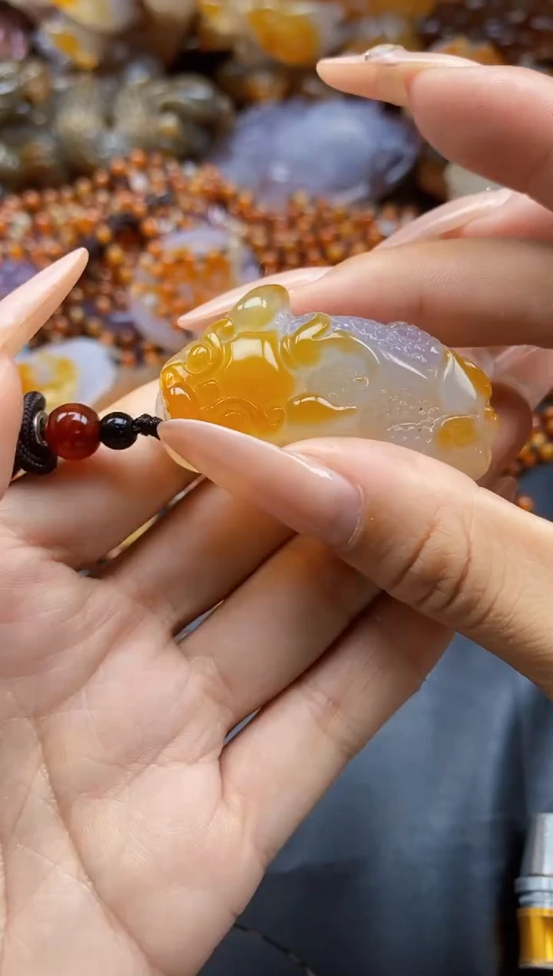 玛瑙/玉髓颈饰未镶嵌ll