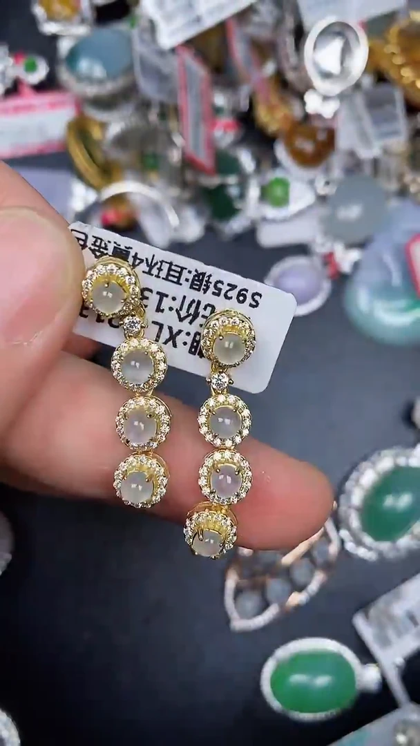 银S925镶嵌戒指翡翠2400