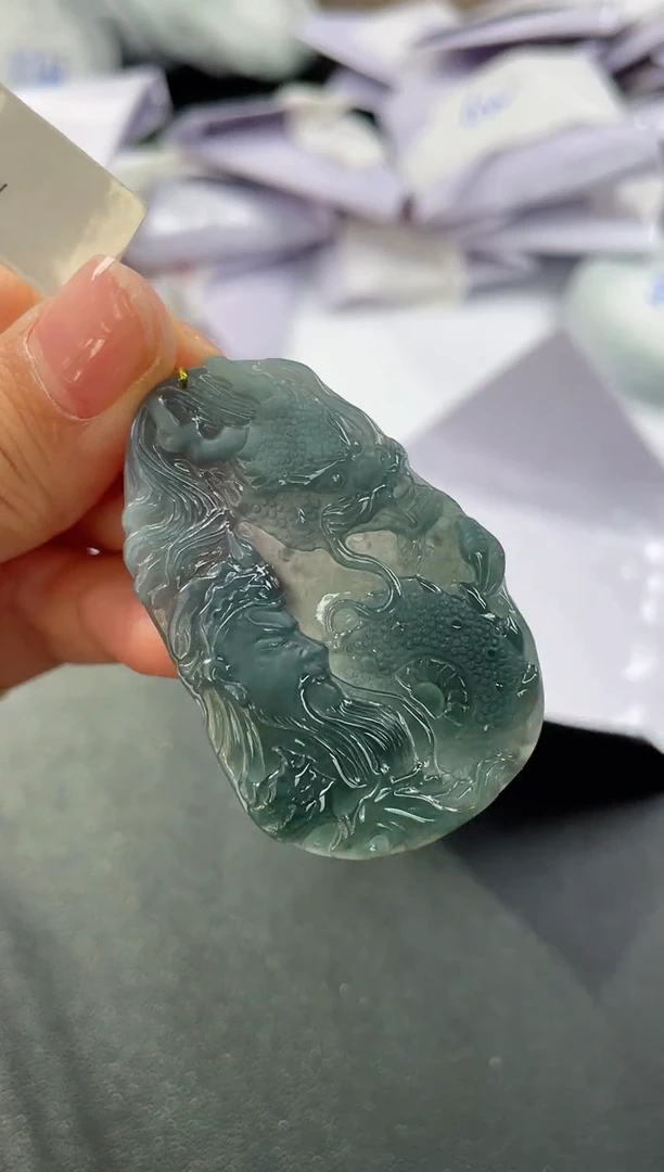 翡翠未镶嵌颈饰1061 关公