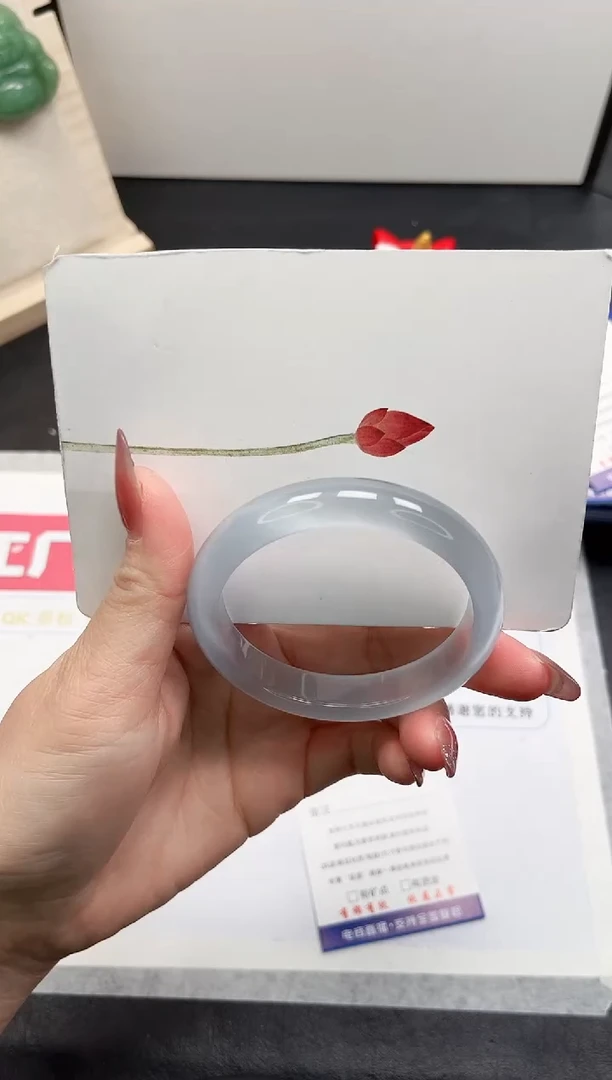 【闪购商品】石英质玉手镯未镶嵌114-55