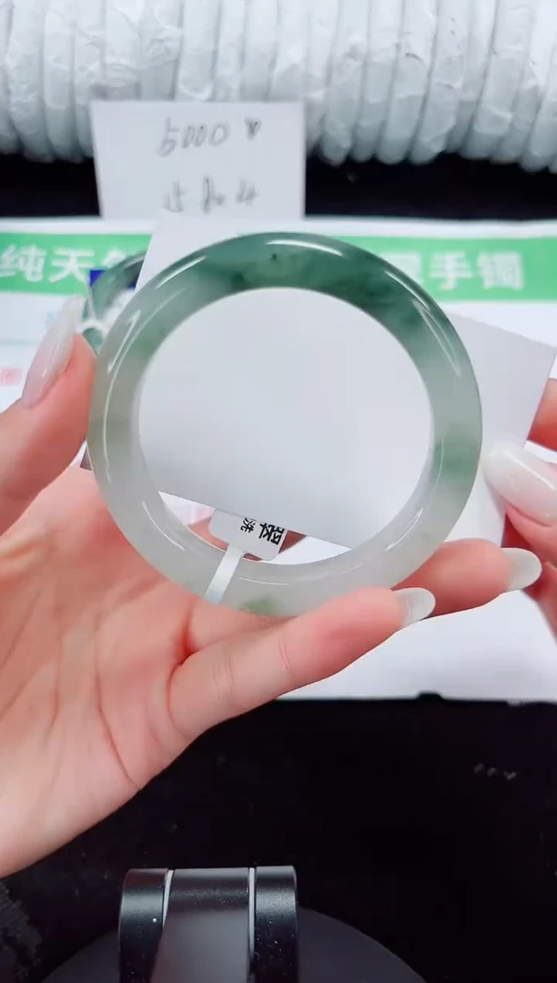 未镶嵌手镯石英质玉139-53/54