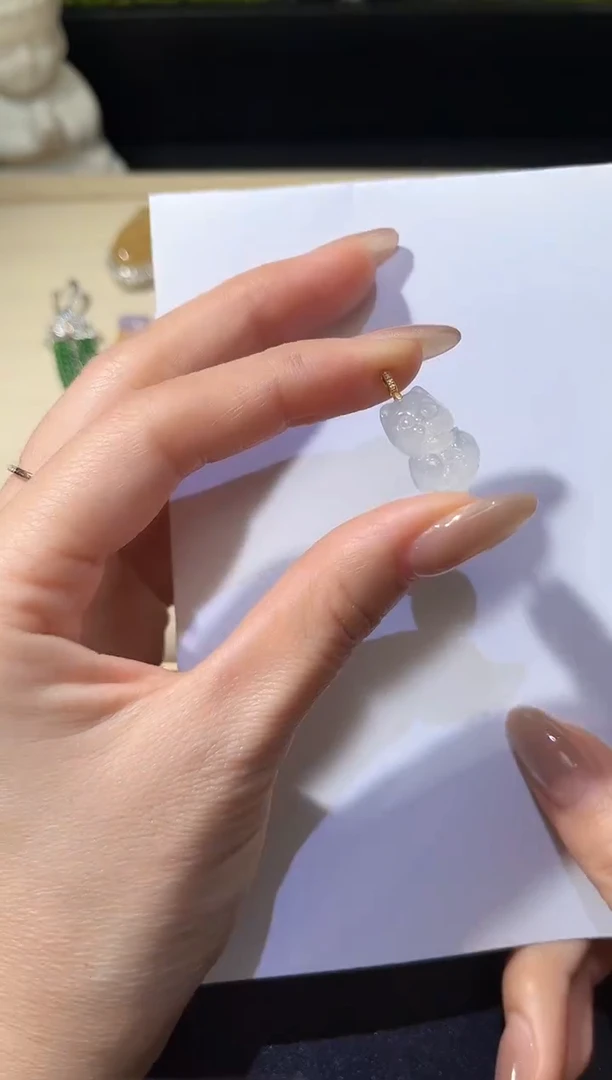 吊坠(不含链)18K金镶嵌翡翠