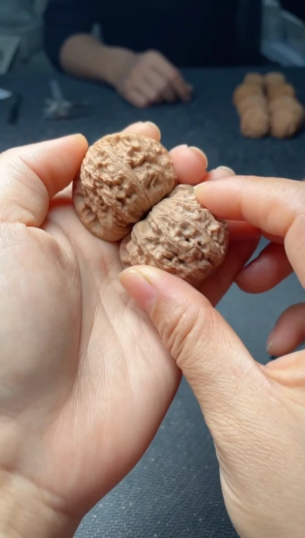 把件文玩核桃w45   白狮子 41尺