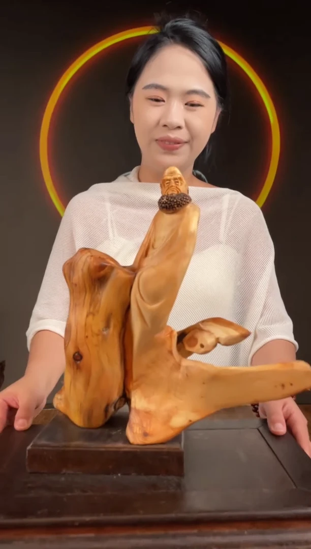 柏木（崖柏）手工摆件,先抢先得! 编号:87