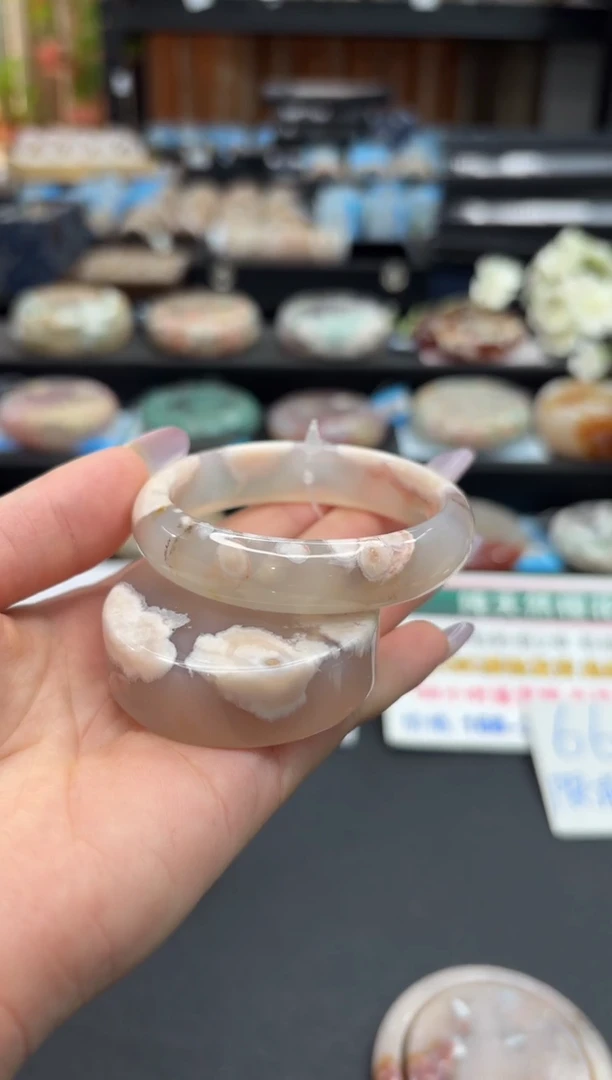 未镶嵌手镯石英质玉C517(51圈赠送镯心)