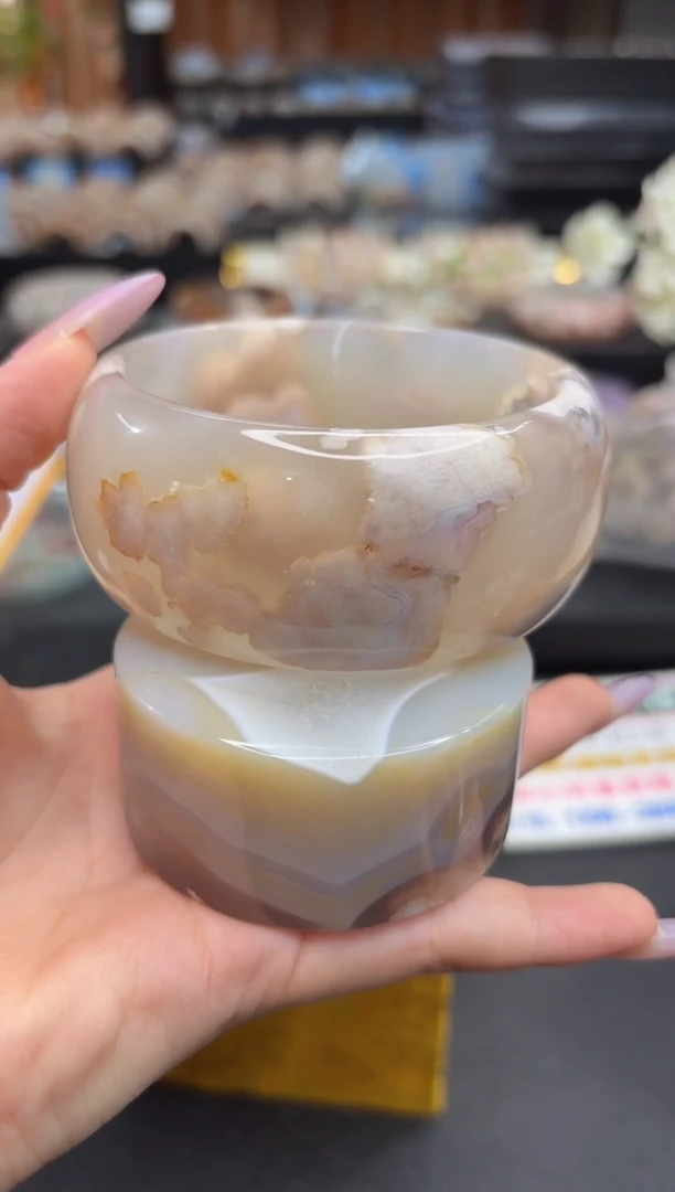 未镶嵌手镯石英质玉A100(64圈赠送镯心)