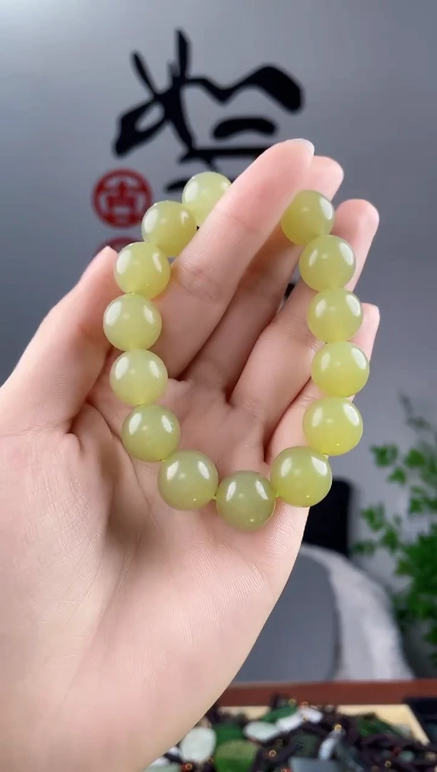 和田玉未镶嵌颈饰拍一发一，多样性发货