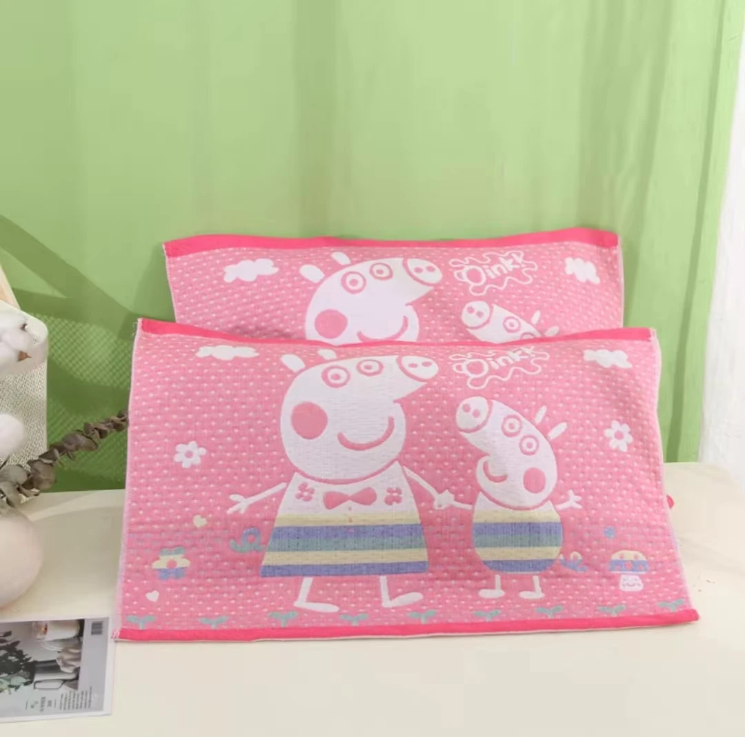 小猪佩奇52*78纯棉纱布舒适柔软枕巾（颜色随机）（不接受备注）