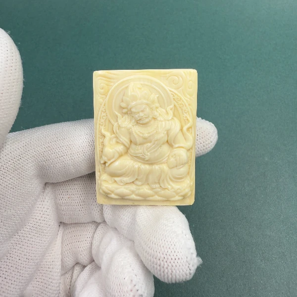 E6455天然猛犸牙雕刻牌（疵）支持鉴定 假一罚四