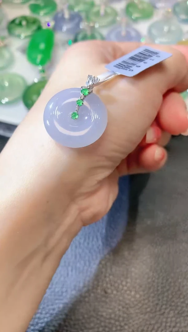 【闪购商品】翡翠吊坠(不含链)18K金镶嵌A3 多样性发货一件