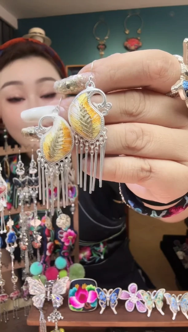 刺绣纯手工民族风刺绣耳环