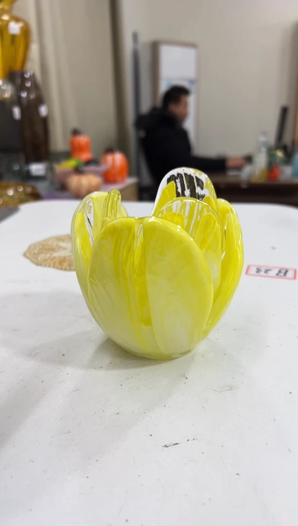 【闪购商品】也麦花器   一对