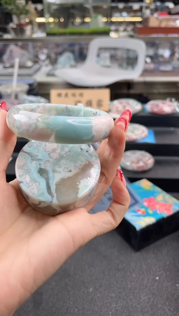 未镶嵌手镯石英质玉59--60圈口（赠品镯心）6S81280