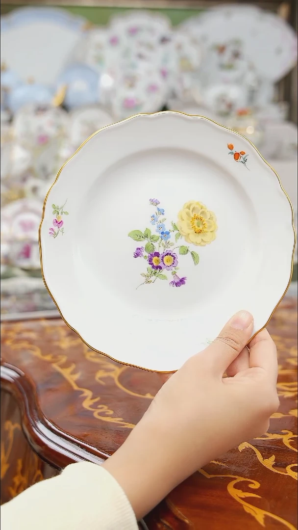 瓷米多家中古瓷器如图所示5