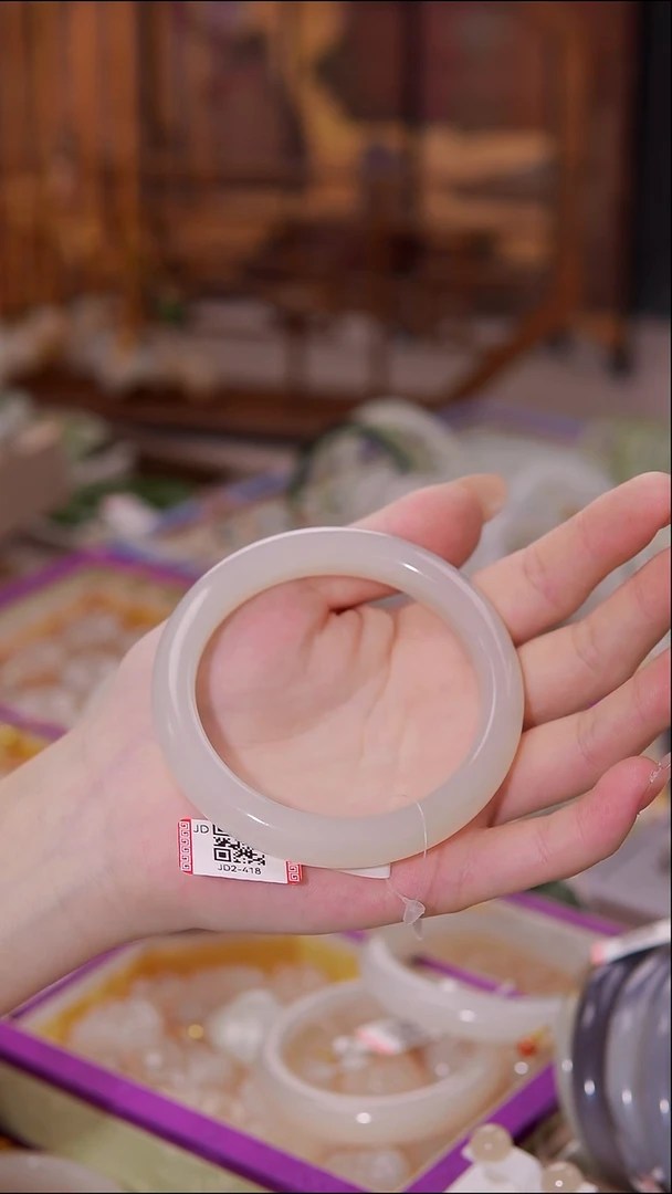 未镶嵌手镯和田玉手镯 59圈口