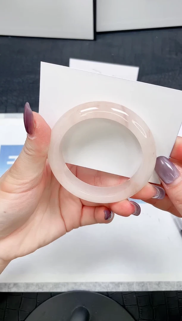 【闪购商品】石英质玉手镯未镶嵌08-54.1