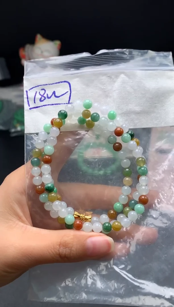 未镶嵌挂件翡翠16  卡5.9