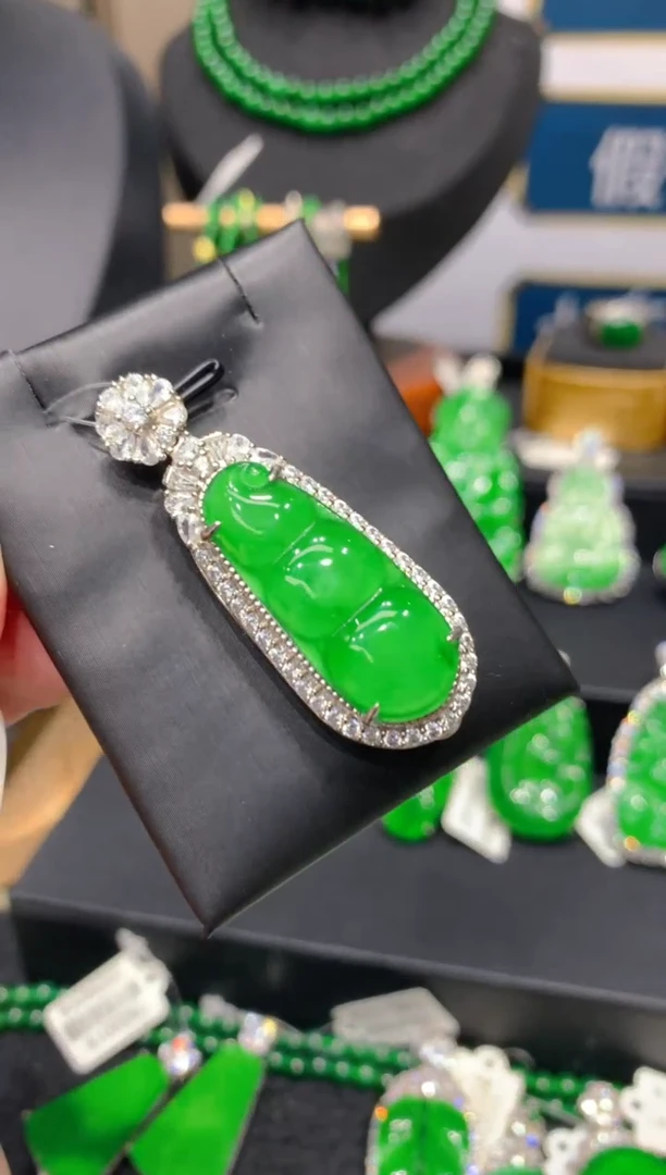 颈饰银S925镶嵌翡翠52一季