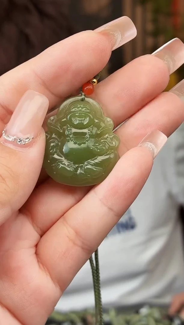 和田玉未镶嵌颈饰拍一发一