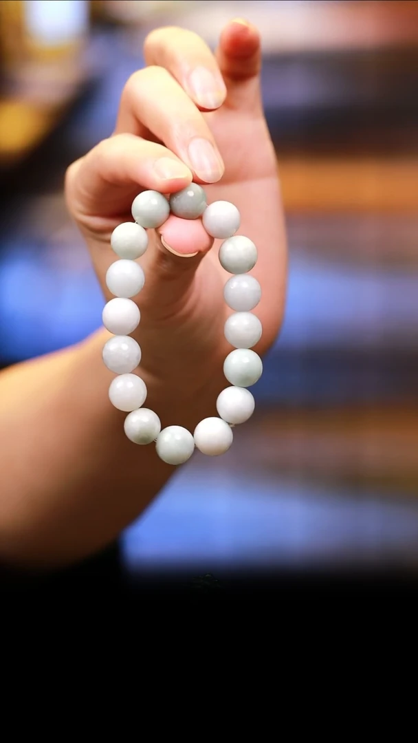 未镶嵌摆件翡翠手串