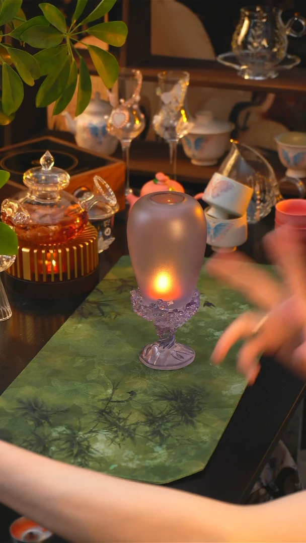 111111古法琉璃烛台