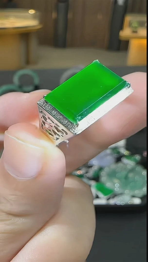 吊坠(不含链)18K金镶嵌翡翠18k镶嵌-天然A货翡翠