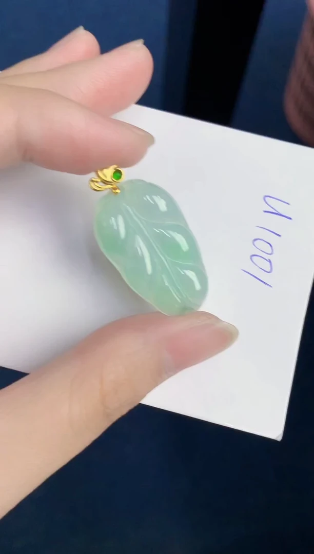 颈饰未镶嵌翡翠天然翡翠缅甸A货