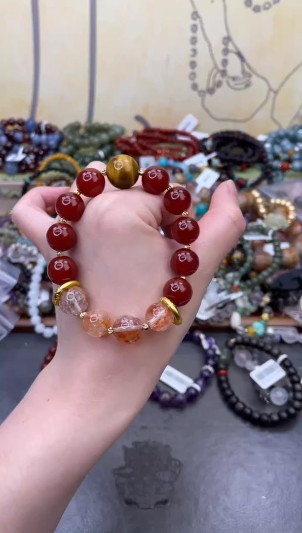 未镶嵌玛瑙手饰198