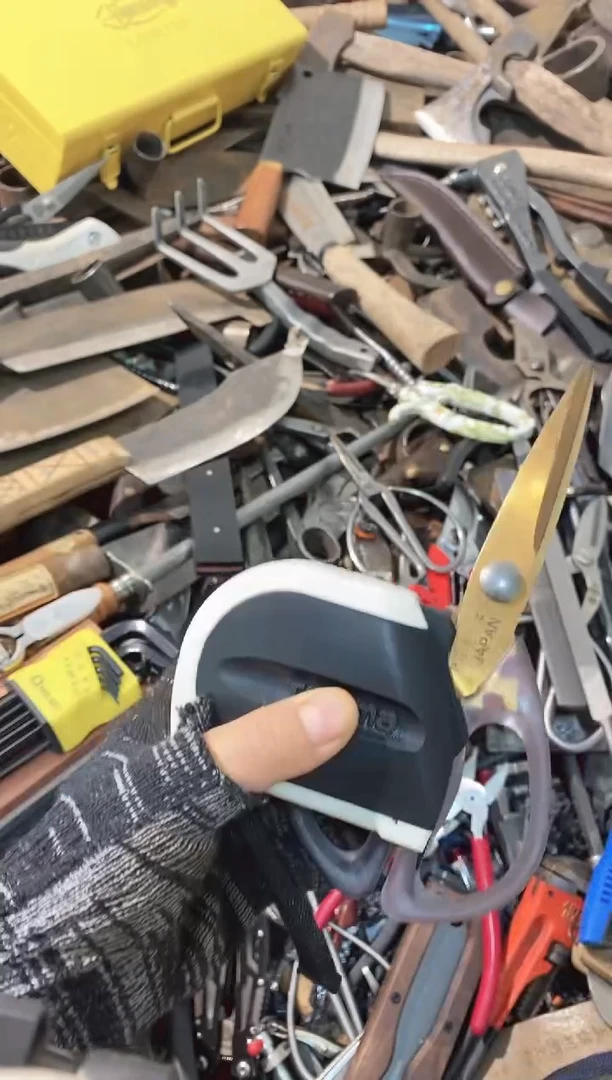 隆****行中通快递 76768589286346