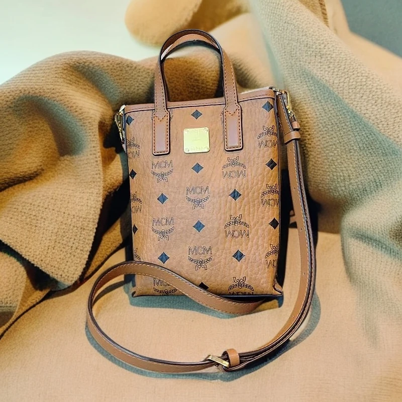 95新 MCM 干邑色薯条包  1216 6972