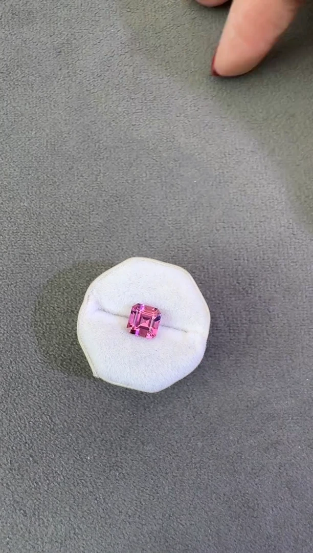 未镶嵌珠宝半成品碧玺1.27ct