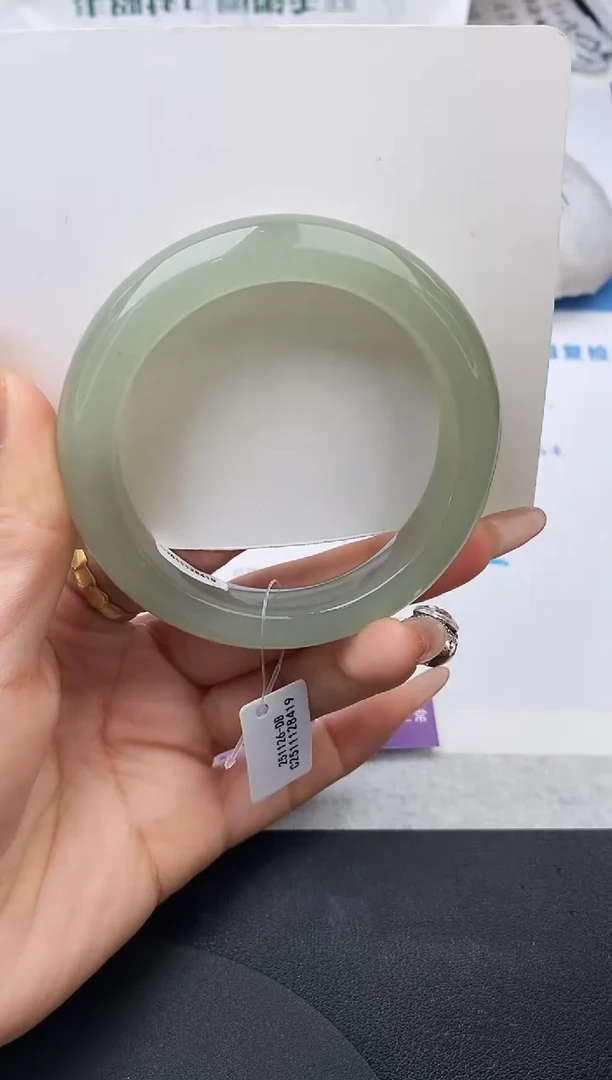 未镶嵌手镯石英质玉w199-DB56+