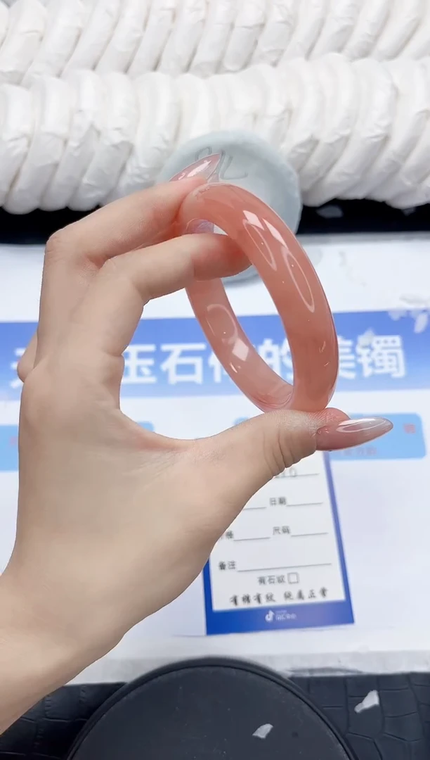 未镶嵌手镯石英质玉216-60