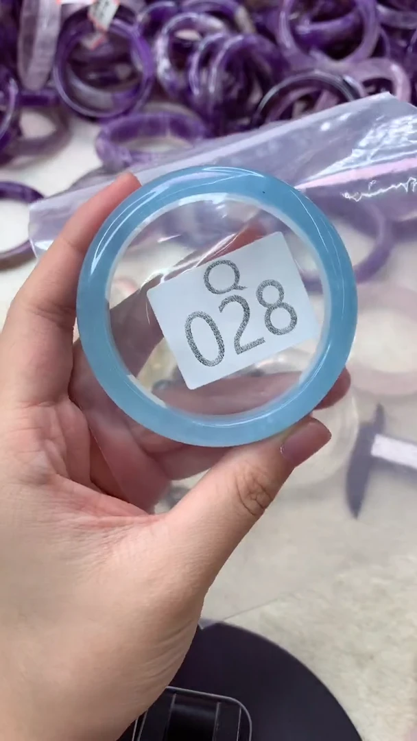 未镶嵌手镯水晶淘****咪Q028-57