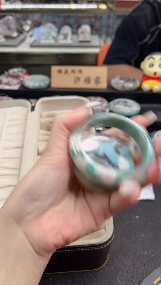 未镶嵌手镯石英质玉尘*丷圈口（赠品镯心）