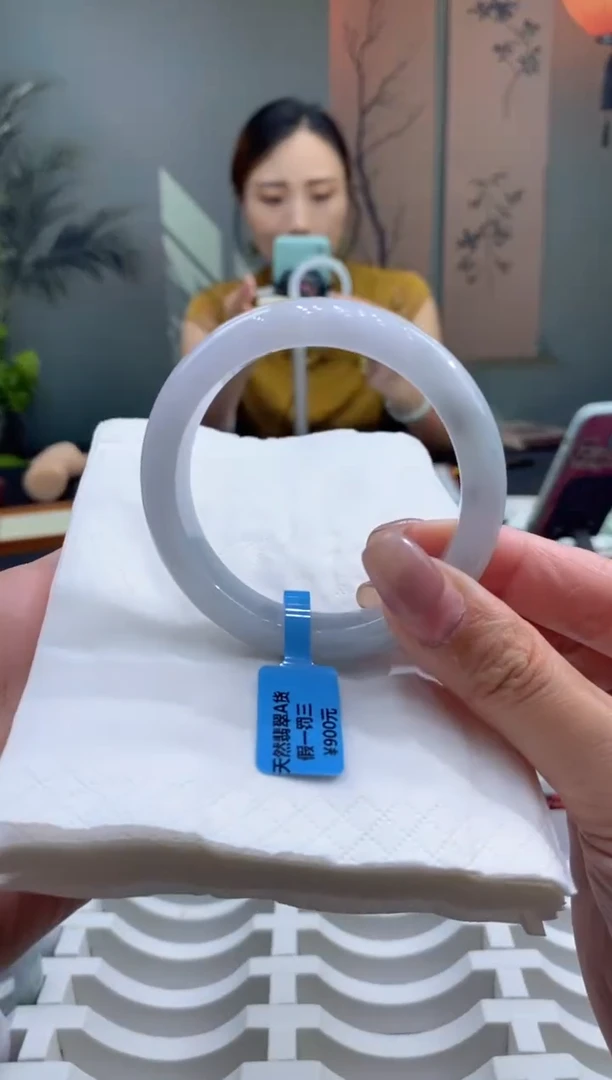 未镶嵌手镯翡翠000039326