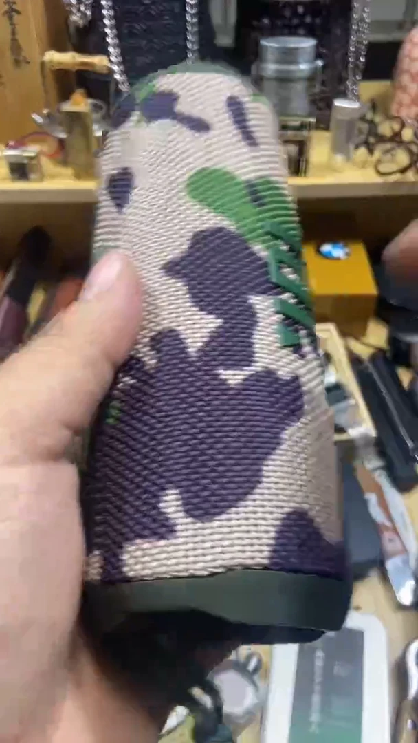 瓷片闪购商品  如图所示