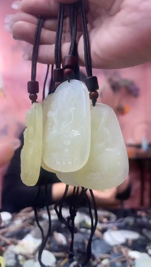 未镶嵌岫玉吊坠多样性发货拍一发一