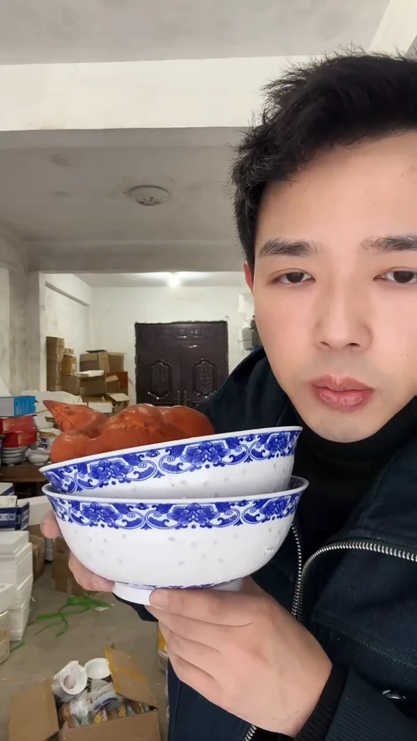 【闪购商品】瓷片8英寸汤碗2个装