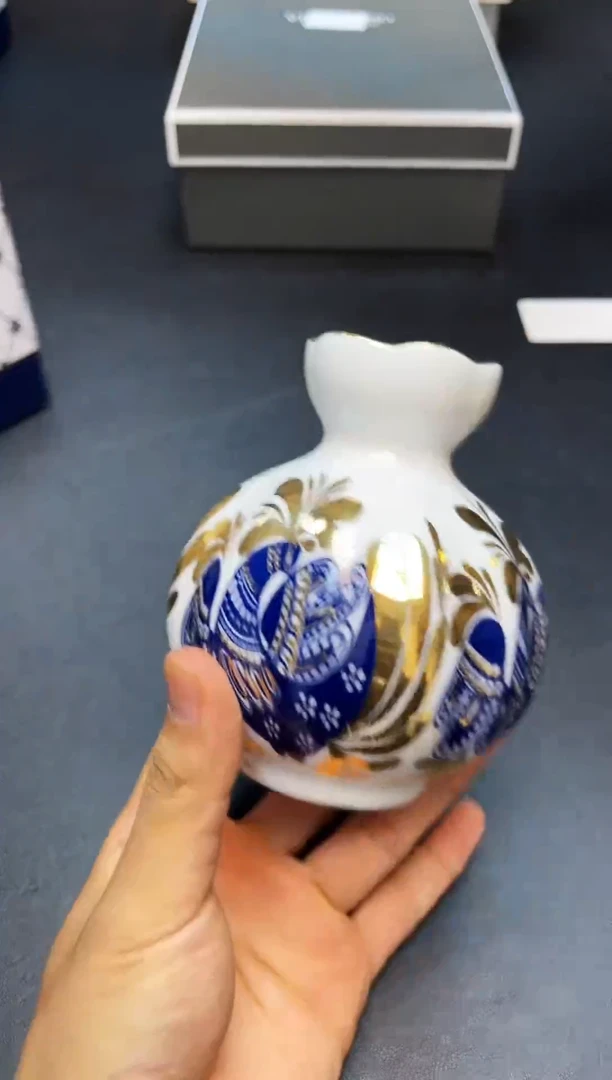 瓷片新号开播全场漏漏@@H2078