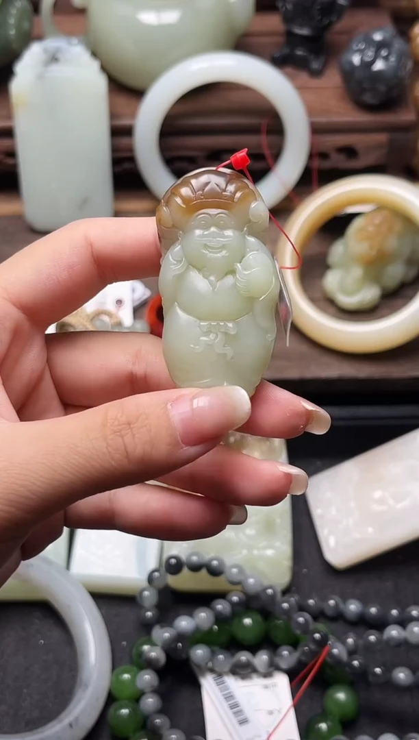 和田玉未镶嵌吊坠(不含链)若羌糖青白 财神821752