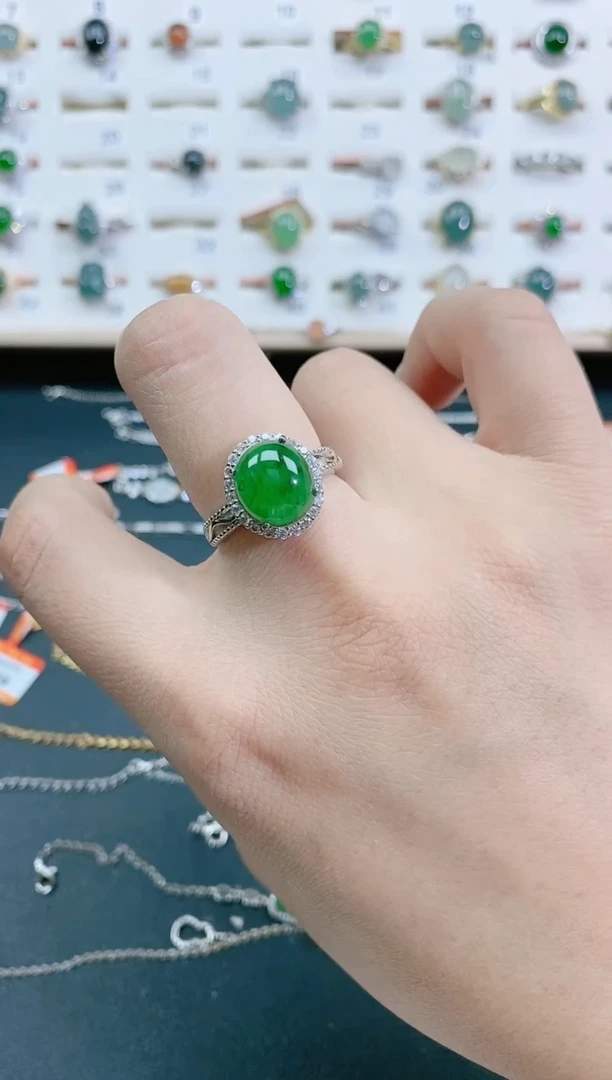 翡翠戒指银S925镶嵌天然翡翠