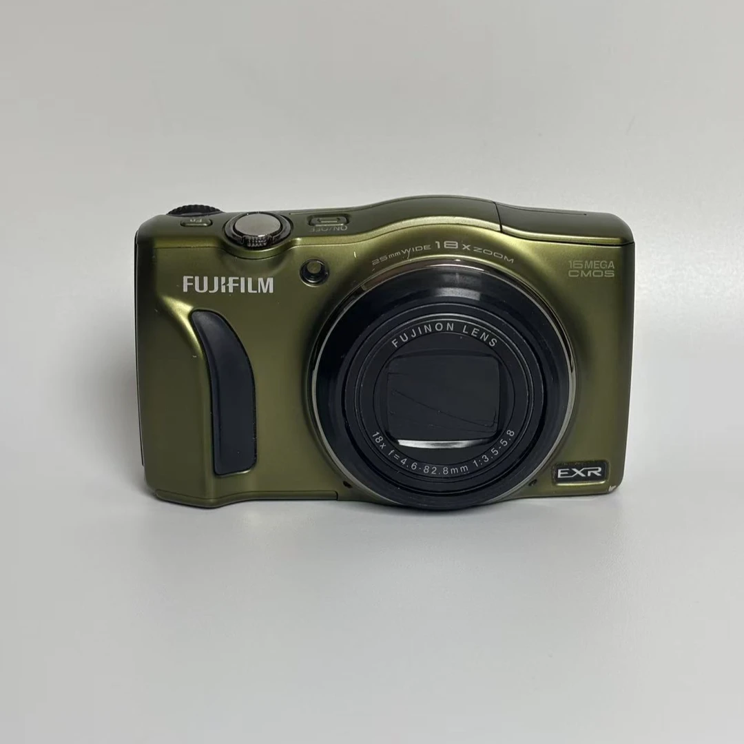 9新  Fujifilm/富士 F820EXR 1600w像素 18倍长焦 功能正常配件全
