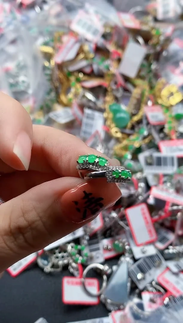 银S925镶嵌戒指翡翠天然A货缅甸翡翠