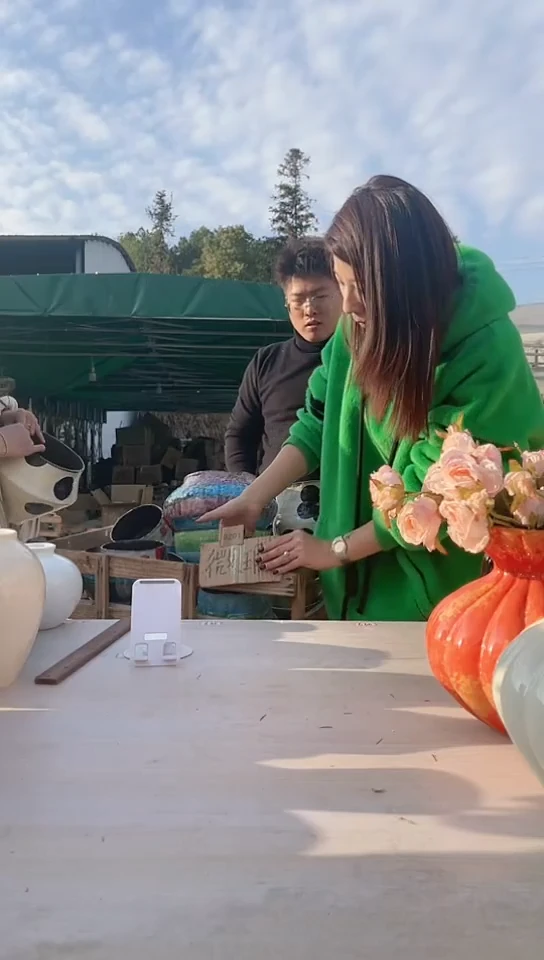 【闪购商品】陶瓷随机画面一个已打孔0201