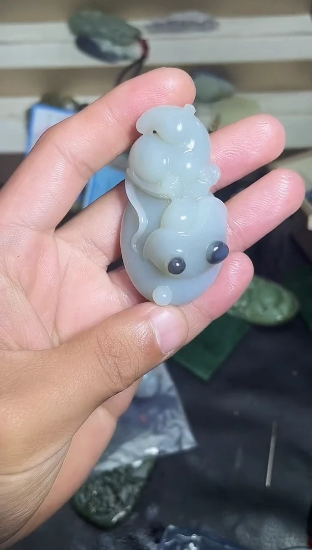 颈饰未镶嵌和田玉1