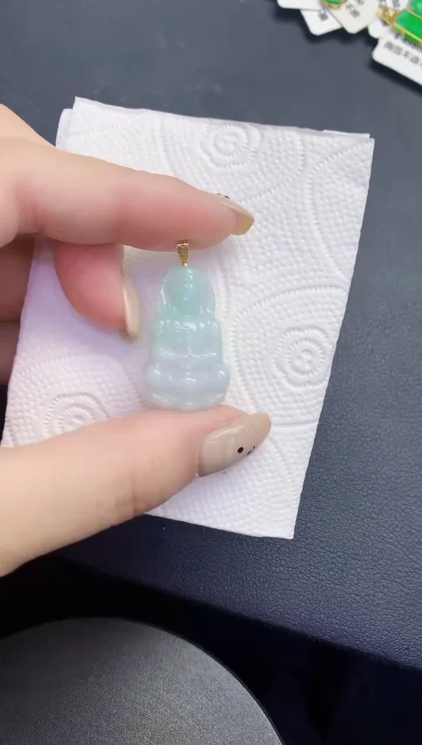 颈饰未镶嵌翡翠缅甸天然翡翠A货