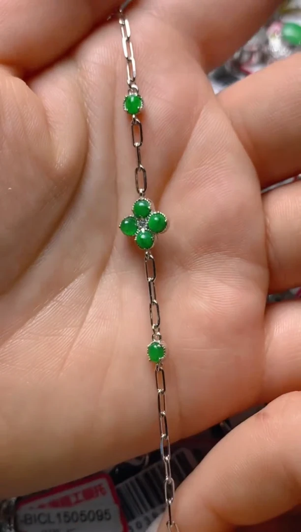 银S925镶嵌戒指翡翠百内无证书