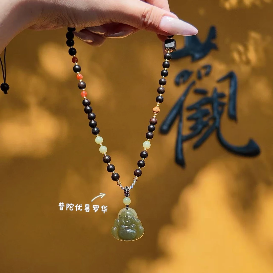 普陀山《笑口常开》和田玉青玉项链